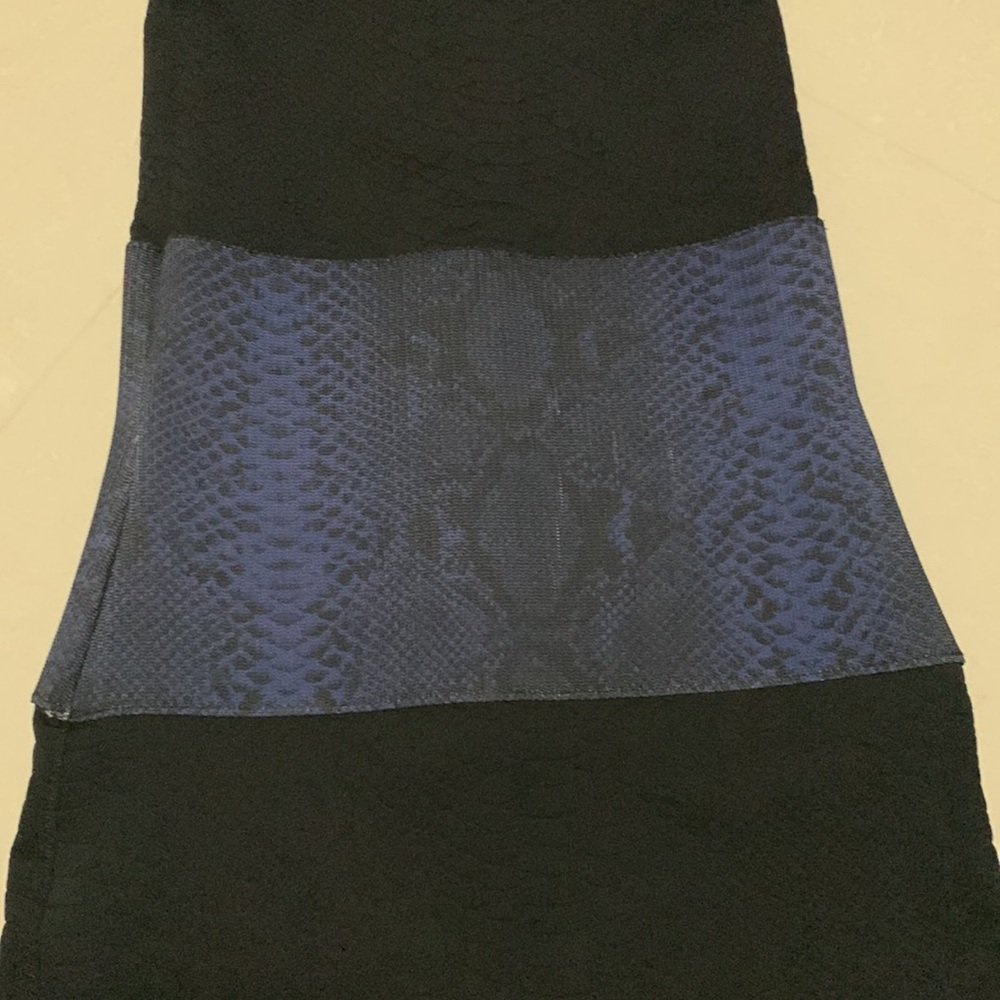 Christopher Kane Black And Navy Python Dress - image 4